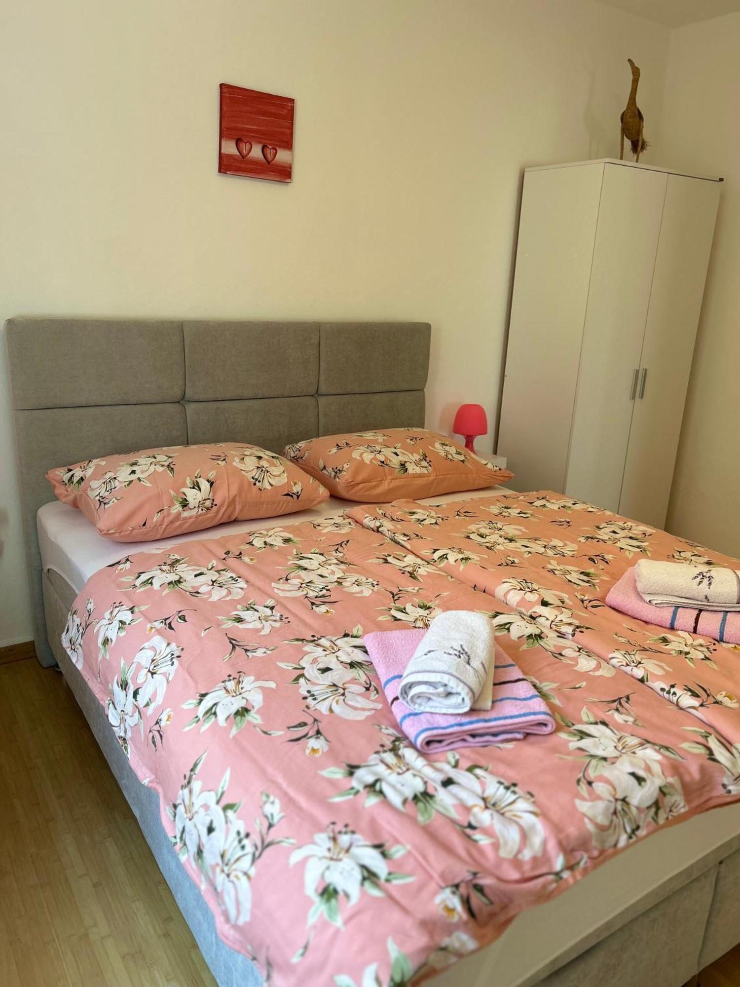Ana Malinska Island Krk Lägenhet *