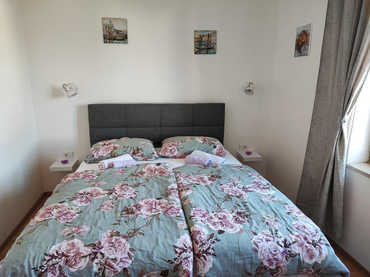 Ana Malinska Island Krk Apartment Vantacici