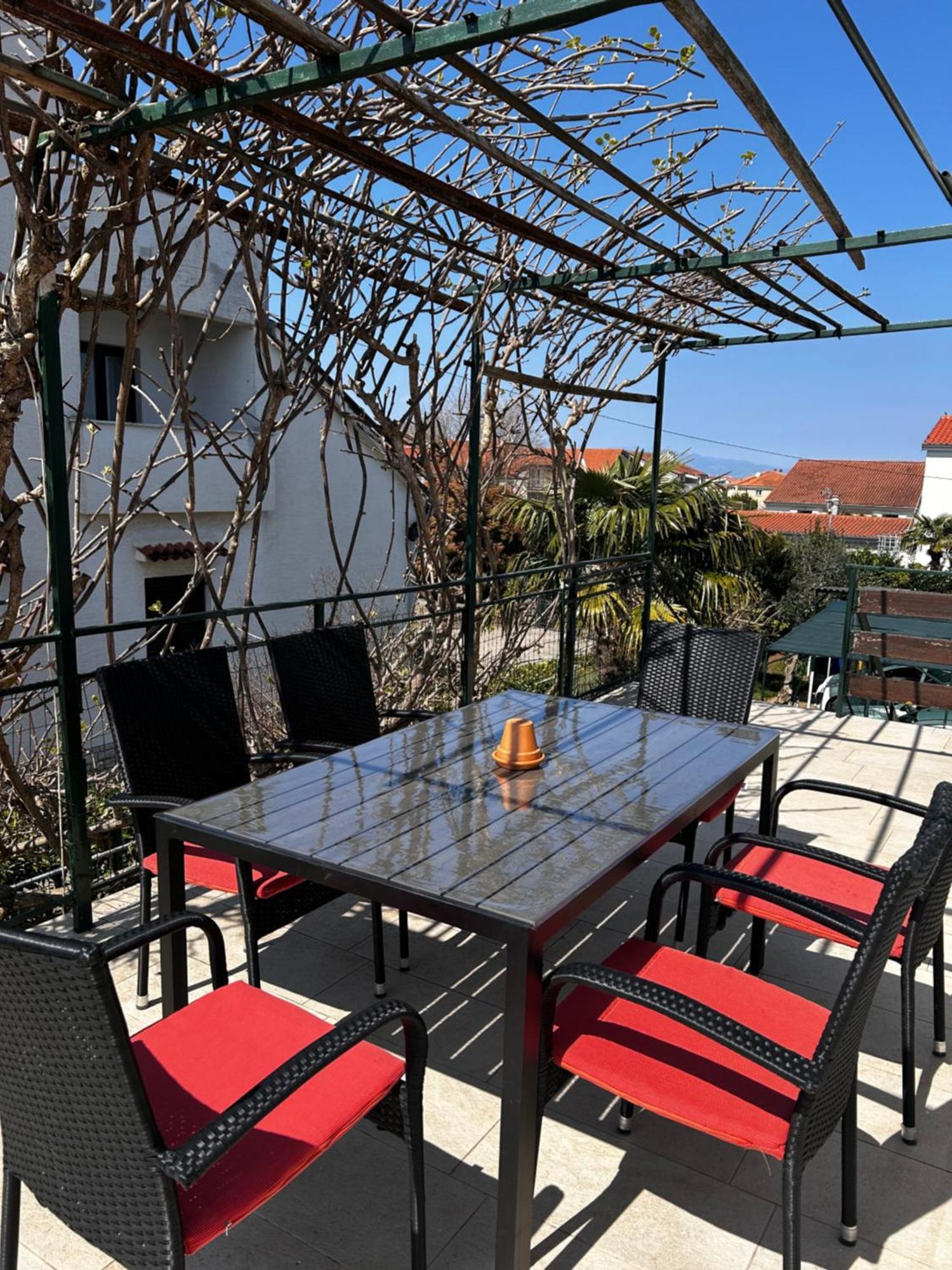 Ana Malinska Island Krk Apartment Vantacici