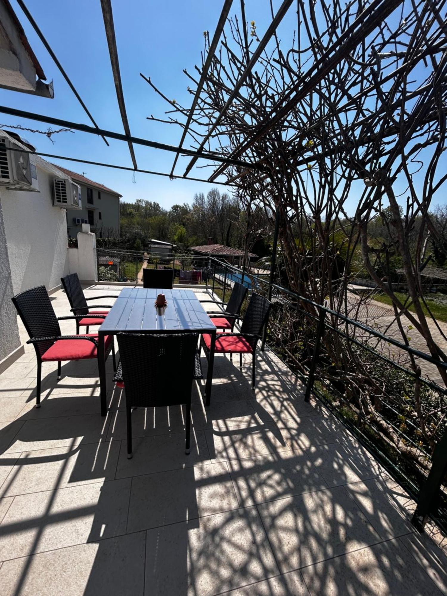 Apartment Ana Malinska Island Krk Vantacici